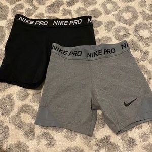 Nike Pros || Black, Grey, or Both ||